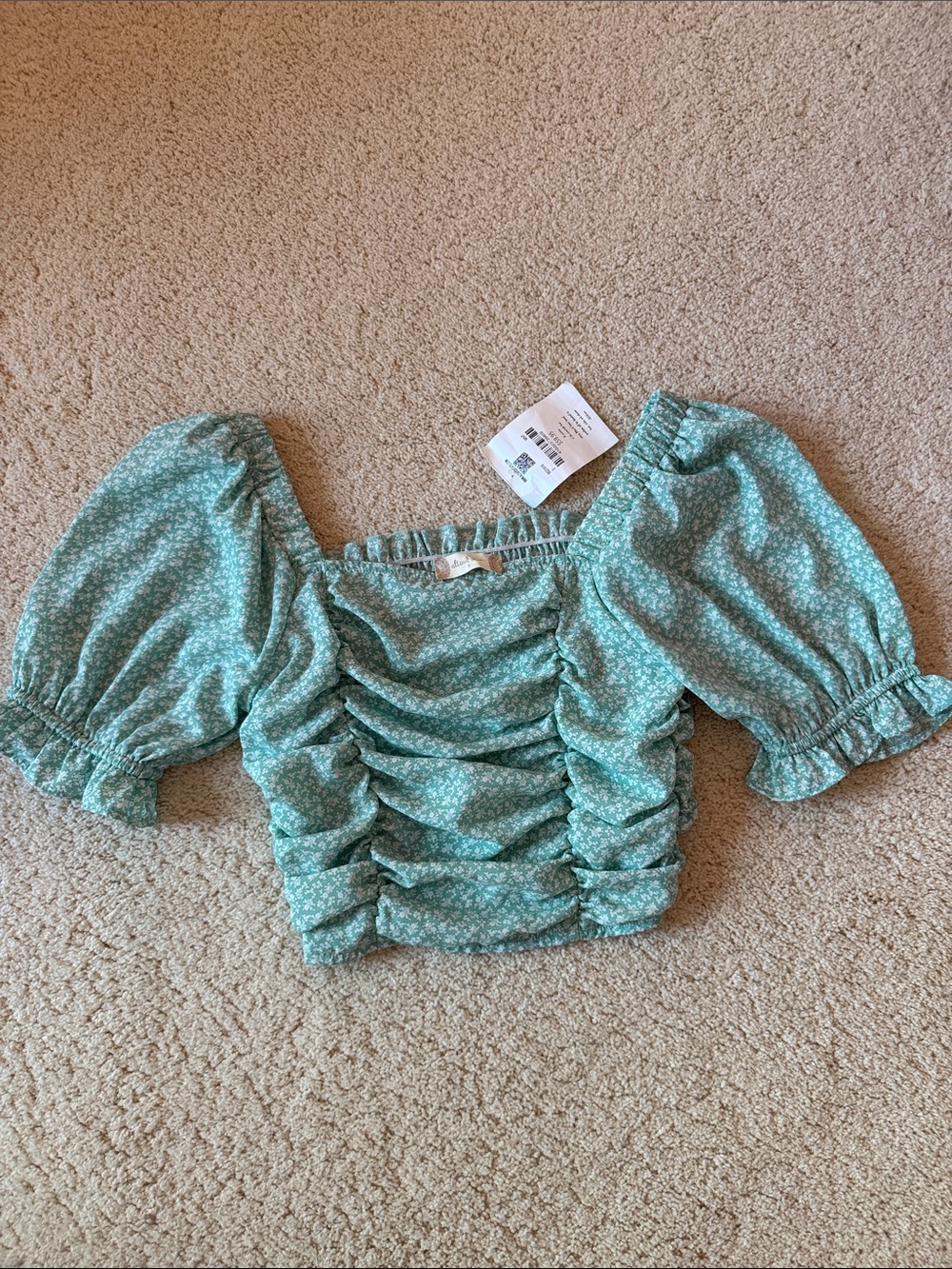 Altar'd State Mint Green Floral Ruched Puff Sleeve Top